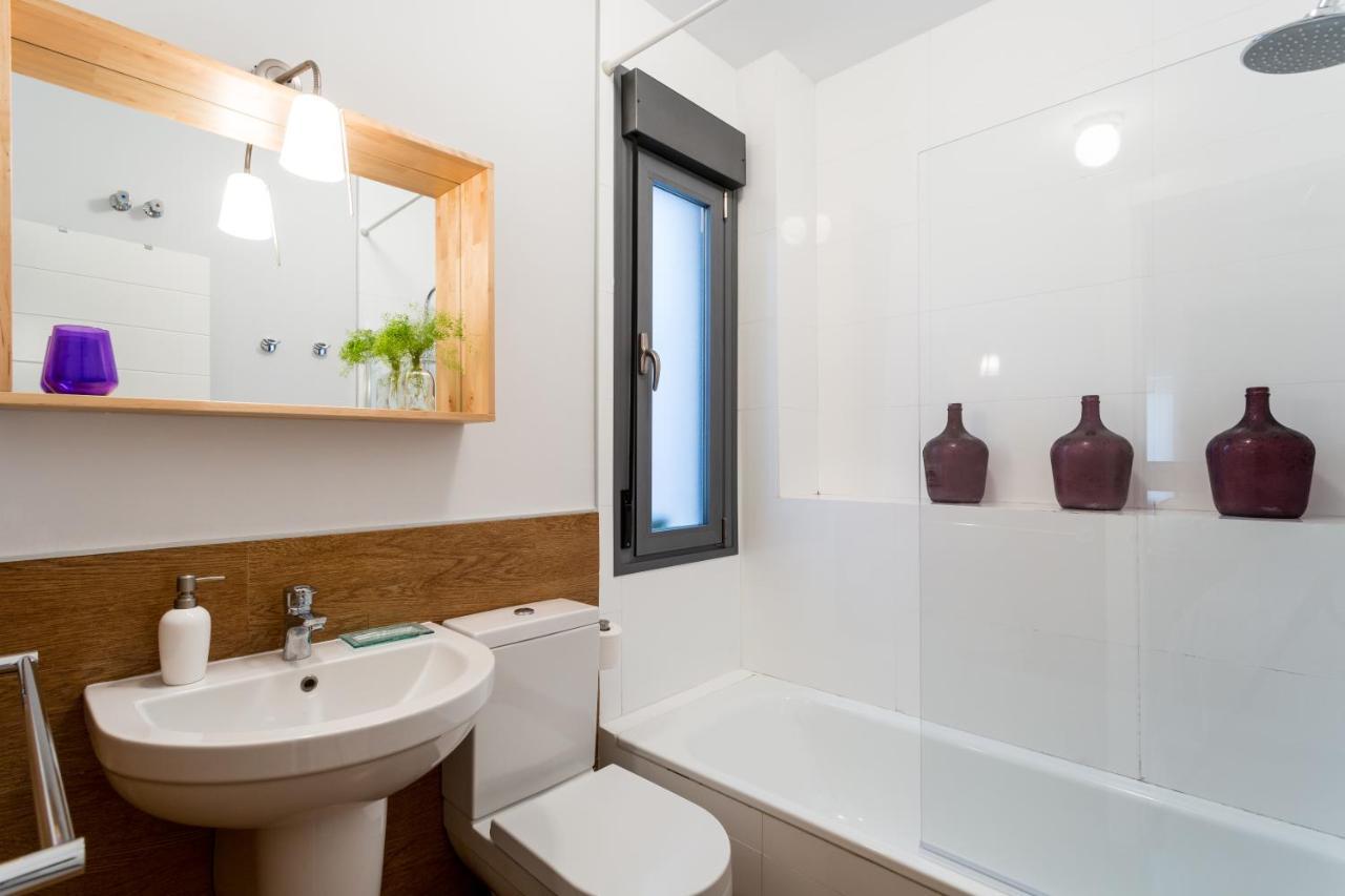 Apartamentos Rg Alameda De Hercules Севилья Экстерьер фото