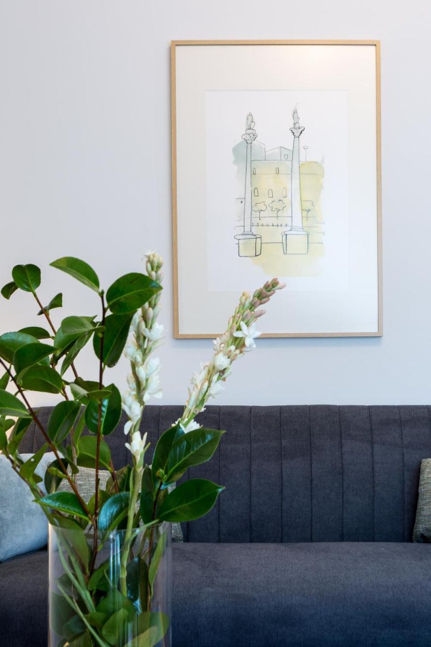 Apartamentos Rg Alameda De Hercules Севилья Экстерьер фото