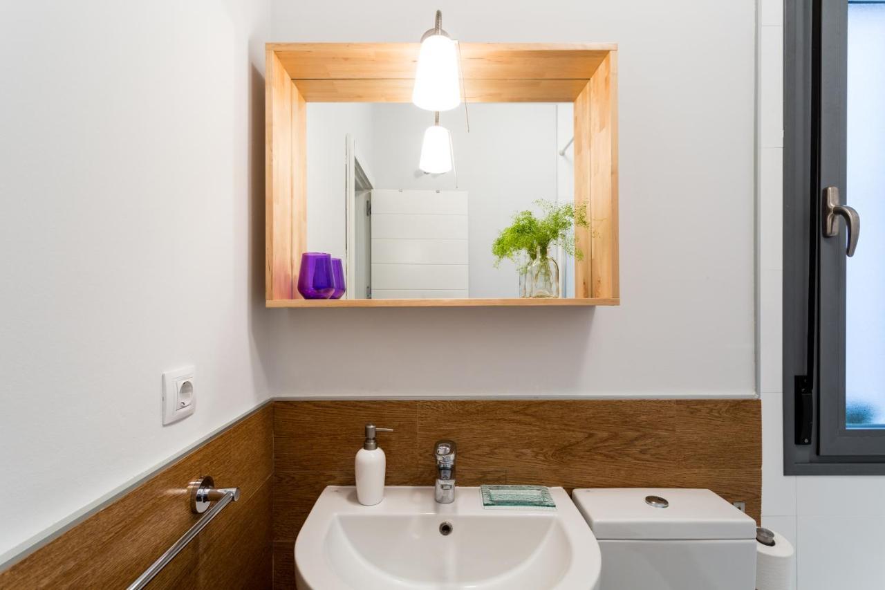 Apartamentos Rg Alameda De Hercules Севилья Экстерьер фото